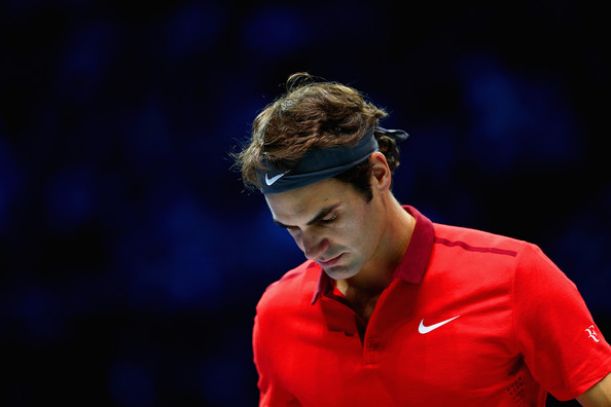 Federer cumple ante un desanimado Nishikori