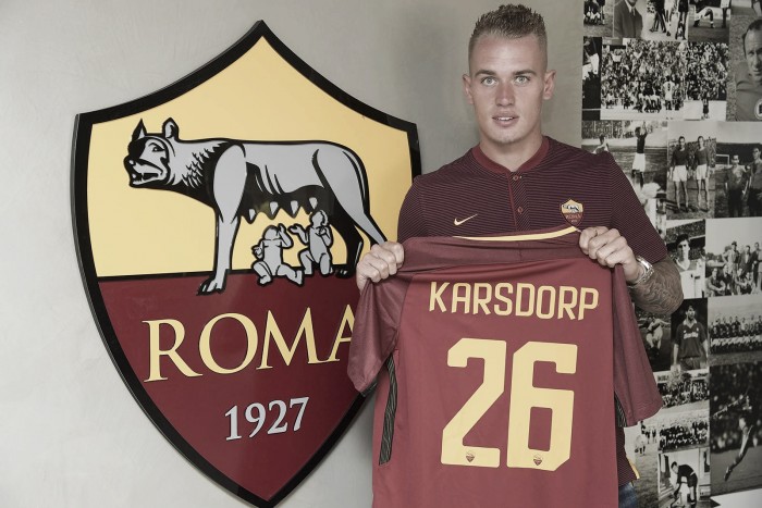 Destaque do Feyenoord, jovem lateral Karsdorp assina com a Roma e fala em 'realizar sonhos'