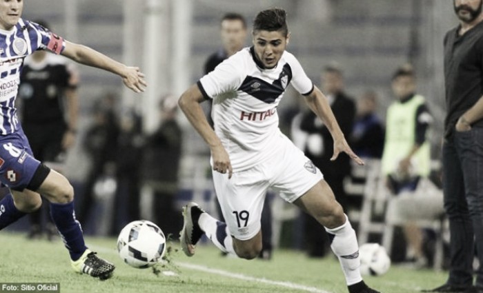Se perfila el primer equipo de la era De Felippe Se perfila el primer equipo de la era De Felippe