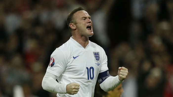 Rooney: "Me gustaría entrenar cuando me retire"