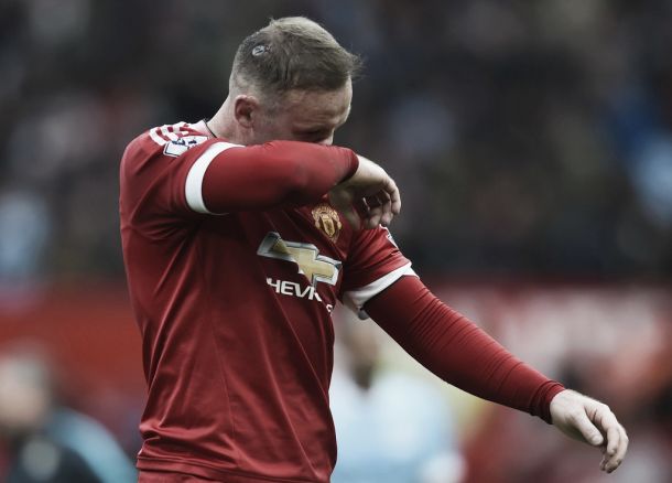 Should Wayne Rooney be dropped?