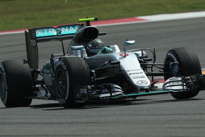 Qualifiche Cina, guizzo di Rosberg