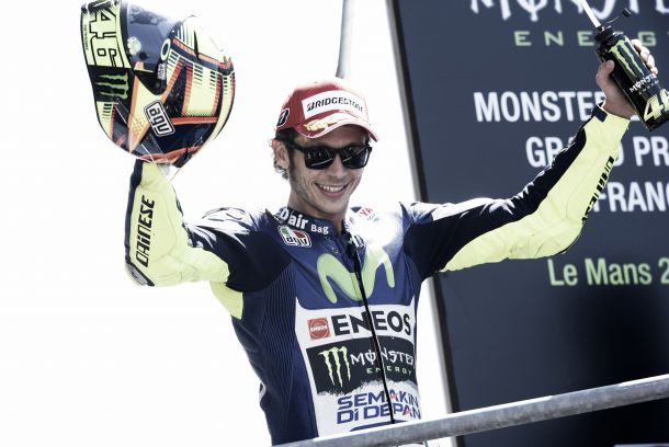 Valentino Rossi: "Decidí arriesgarme modificando la moto y fue fantástico"