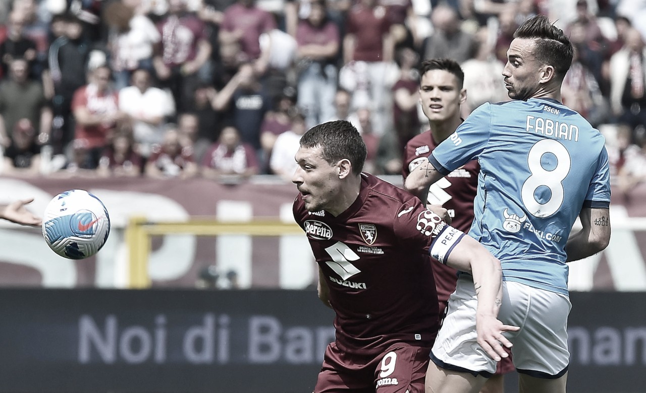 Ruiz marca, Napoli vence Torino e ainda sonha com título da Serie A