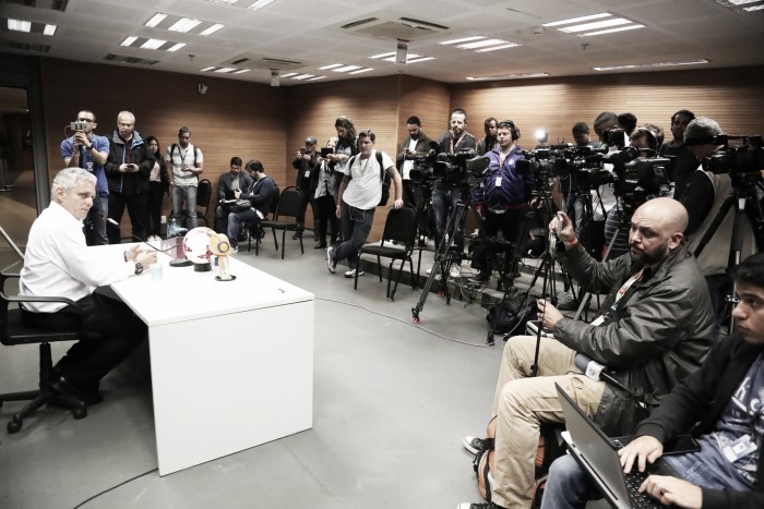 Após classificação para final, Rueda mantém discurso cauteloso: "Ainda faltam jogos difíceis" Após classificação para final, Rueda mantém discurso cauteloso: "Ainda faltam jogos difíceis"