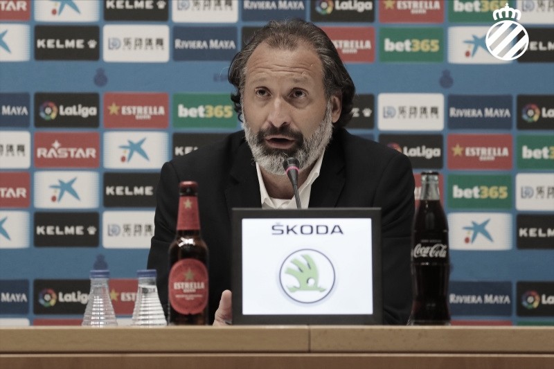 Rufete: “El
club tiene que hablar de orgullo”
Rufete: “El
club tiene que hablar de orgullo”
