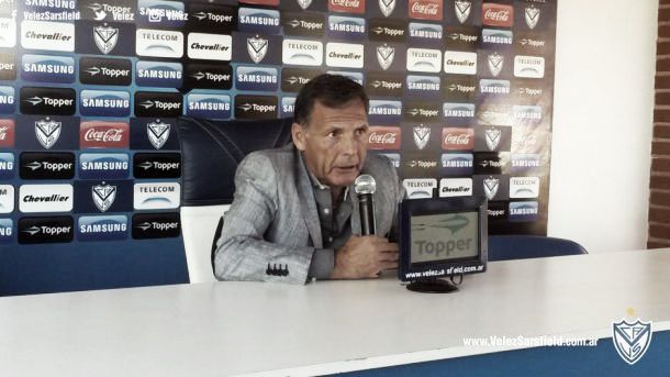 Miguel Ángel Russo: "No estoy de acuerdo con que a Delfino lo hayan suspendido"