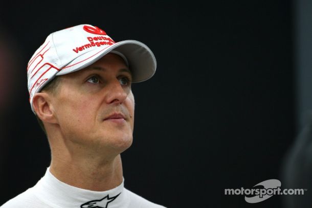Assessoria divulga nota sobre estado de saúde de Michael Schumacher Assessoria divulga nota sobre estado de saúde de Michael Schumacher
