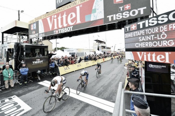 Tour de France, seconda tappa e maglia gialla a Sagan. Contador si stacca nel finale
