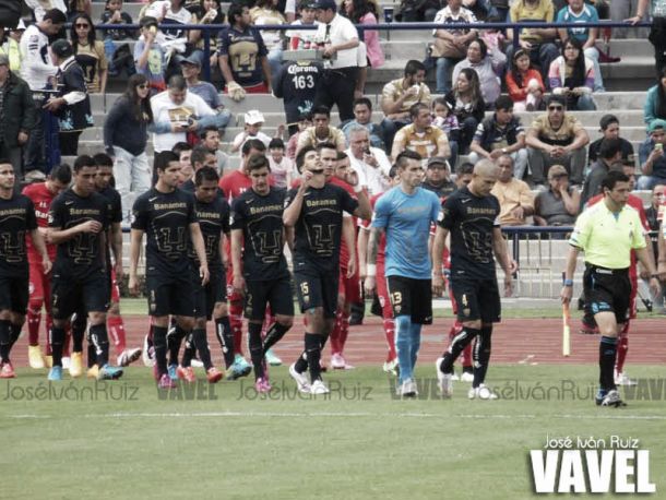 Fotos e imágenes del Pumas 3-2 Toluca de la tercera jornada del  Clausura 2015