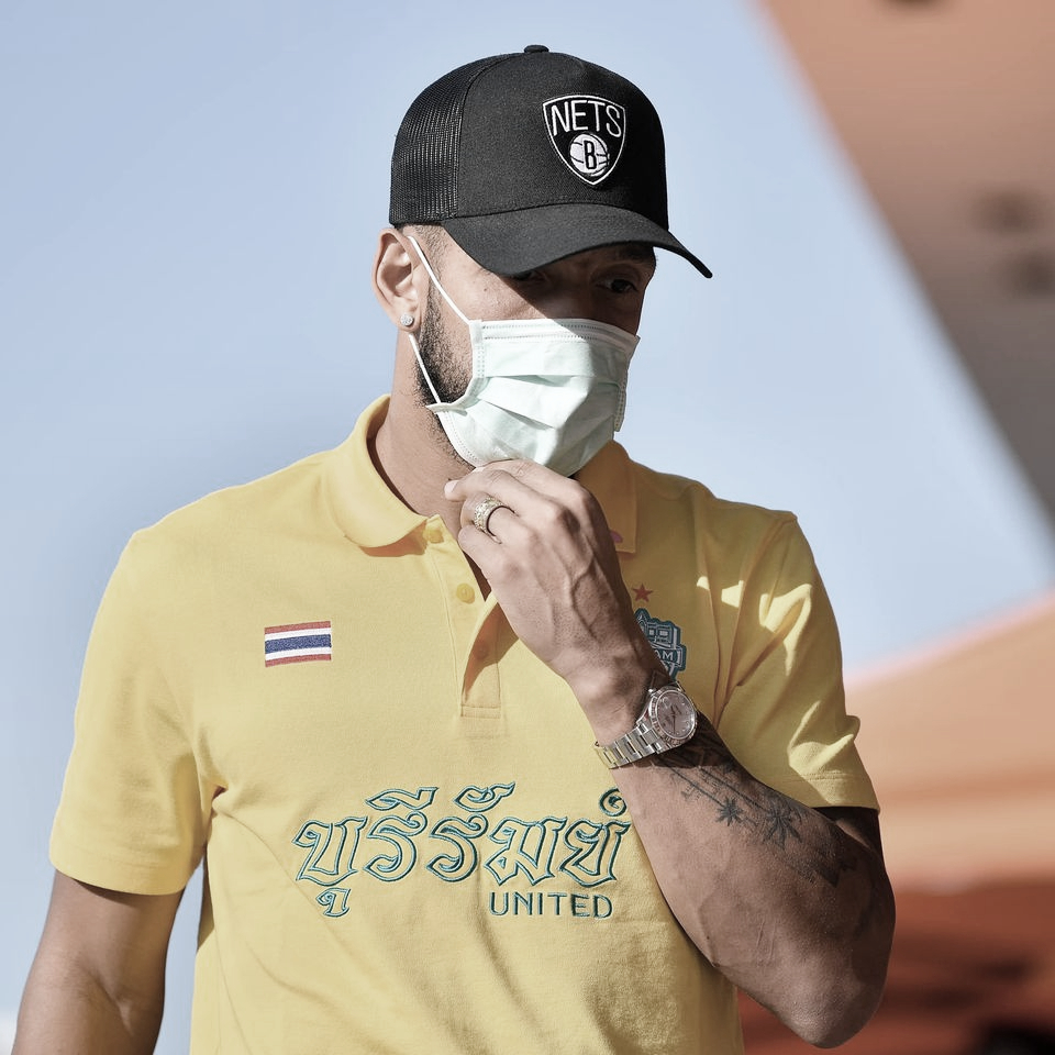 Samuel projeta evolução do Buriram na sequência final do Campeonato Tailandês Samuel projeta evolução do Buriram na sequência final do Campeonato Tailandês
