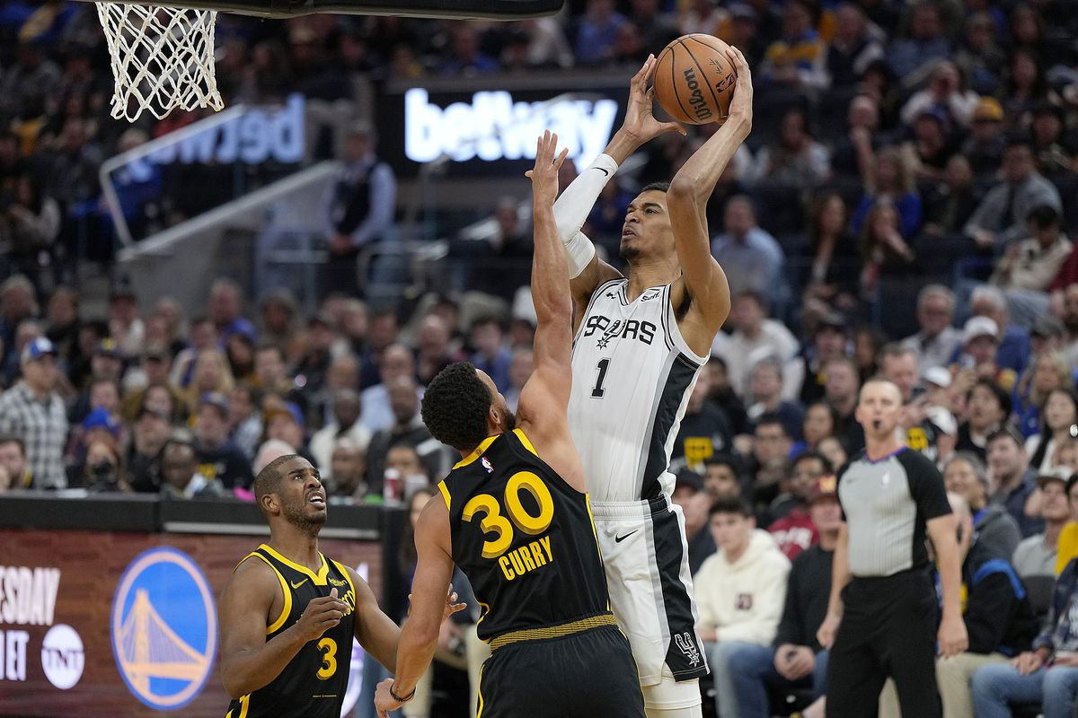 San Antonio Spurs vs Golden State Warriors LIVE Updates: Score, Stream Info, Lineups and How to Watch NBA 2024 Match | 03/09/2024