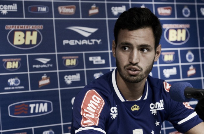 Sanchez Miño é apresentado oficialmente no Cruzeiro e afirma: "Quero muito ajudar a equipe"