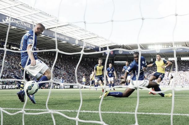 Arsenal find going tough at Leicester
