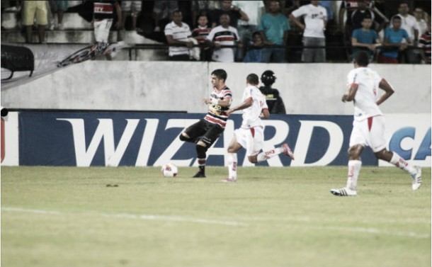 Santa Cruz duela com rebaixado Mogi Mirim visando confirmar retorno à elite Santa Cruz duela com rebaixado Mogi Mirim visando confirmar retorno à elite