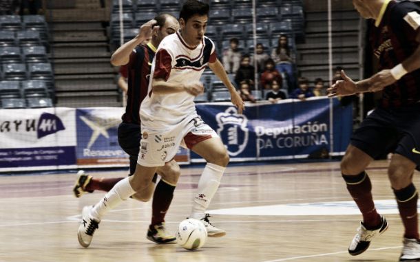 FC Barcelona Alusport rompe la magia de Santiago Futsal en Sar