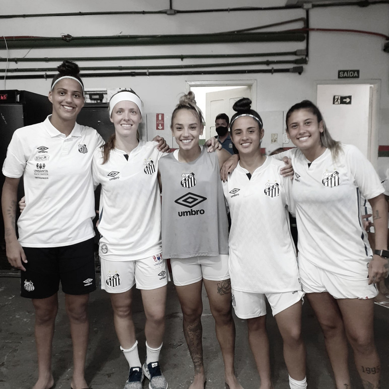 Santos se recupera no Brasileirão Feminino com goleada sobre Ponte Preta