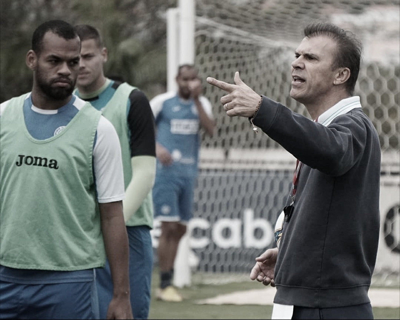São Bento recebe Vitória buscando fugir da última posição São Bento recebe Vitória buscando fugir da última posição