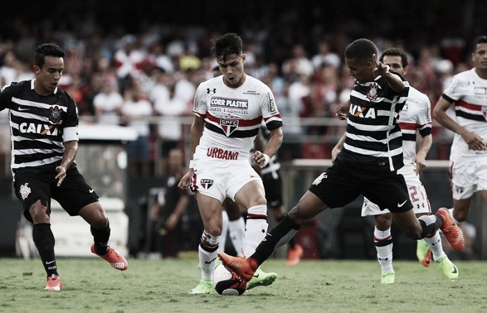 Buscando estabilidade, São Paulo encara Corinthians na Arena pelo Brasileirão