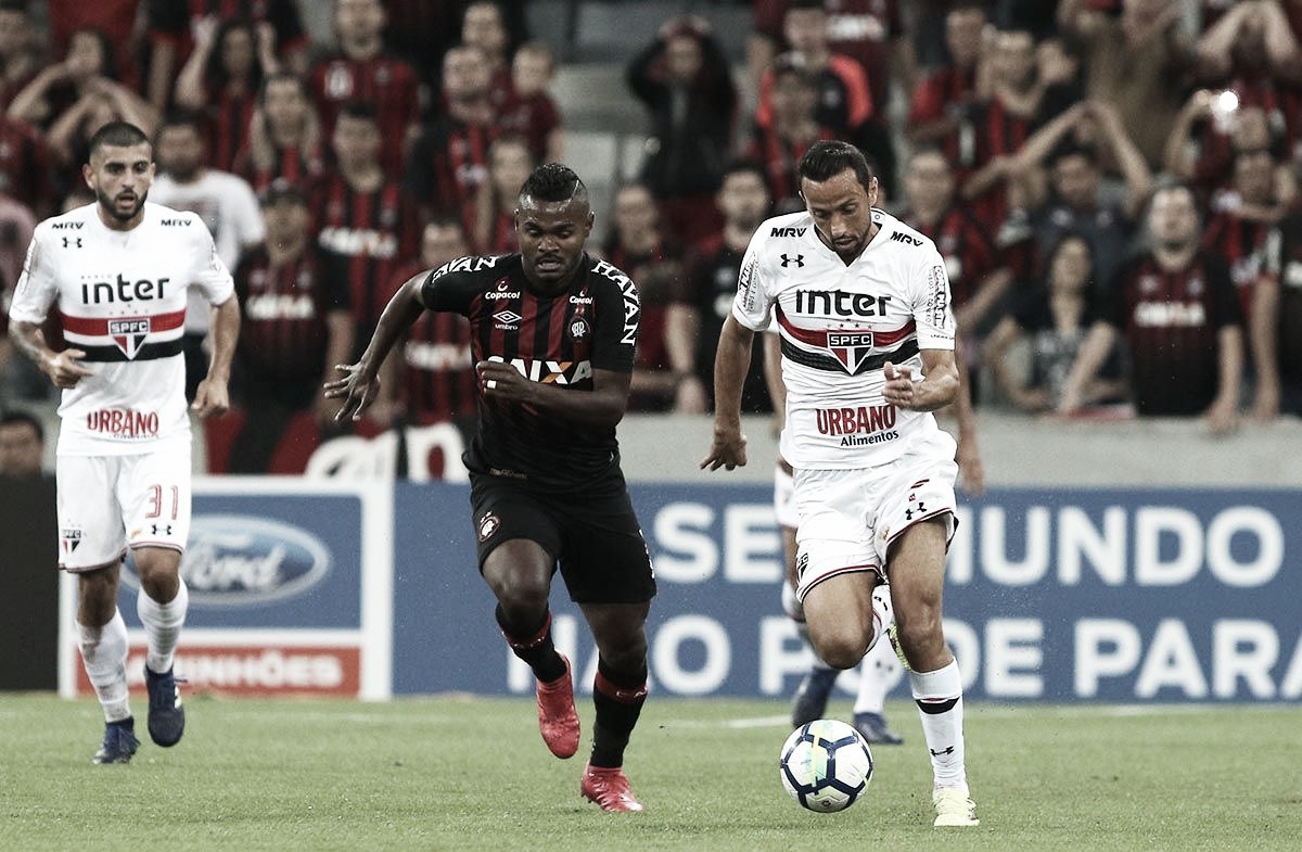 Apesar da derrota na ida da Copa do Brasil, Nenê analisa: "Está tudo aberto" Apesar da derrota na ida da Copa do Brasil, Nenê analisa: "Está tudo aberto"