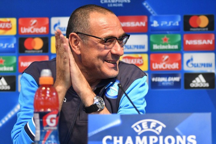 Champions League - Napoli, Sarri: "Chiedo ai miei timore, ma non paura. Guardiola il migliore al mondo"