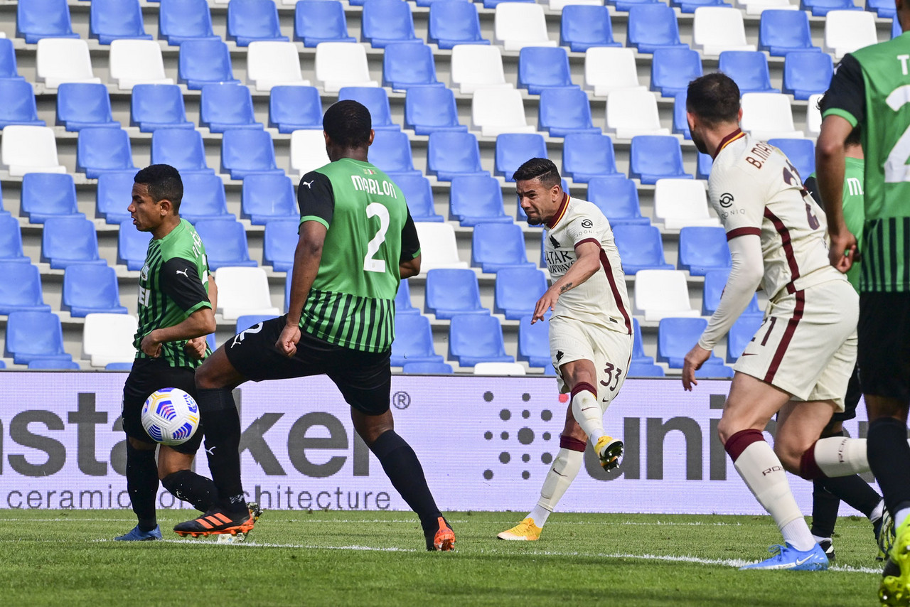 Serie A - La Roma non vince più: con il Sassuolo è 2-2
