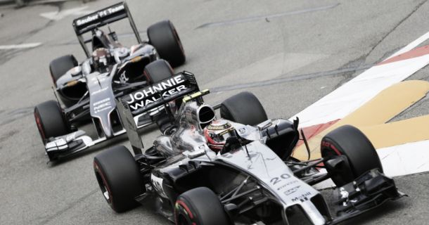 Carros da Mclaren e Sauber são aprovados no crash-test
