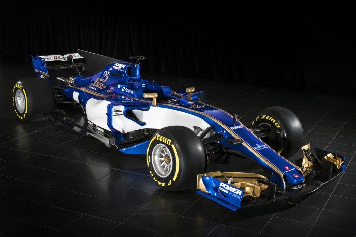 Sauber apresenta o C36 com pintura comemorativa aos 25 anos na Fórmula 1