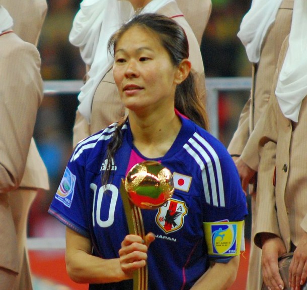 Homare Sawa Retires After 24 Year Career