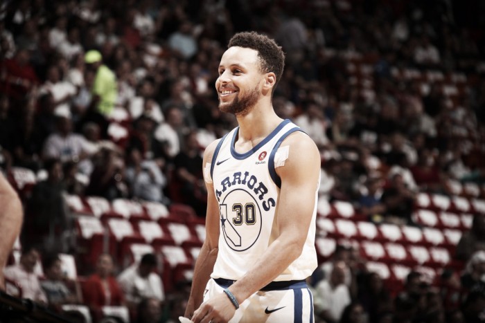 NBA, Steph Curry salta la sfida di Natale contro i Cavs