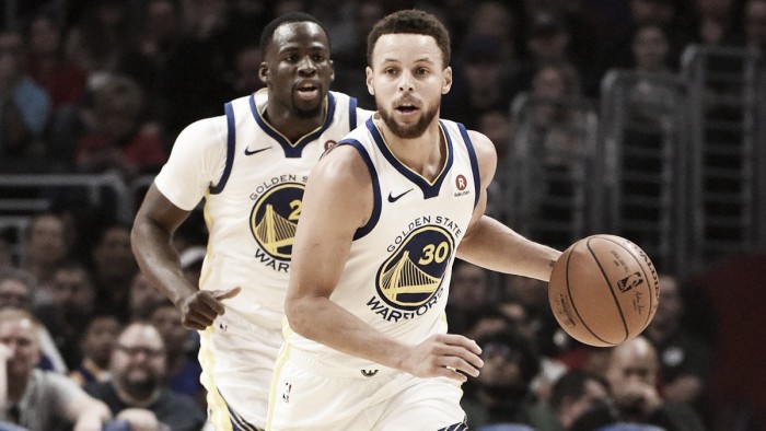 NBA, Curry spettacolare al rientro dall'infortunio