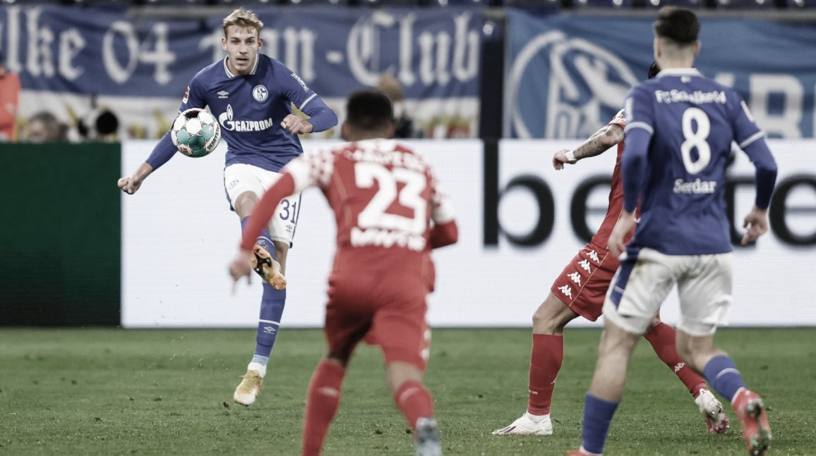 Schalke fica no empate com Mainz e ambos seguem na zona de rebaixamento