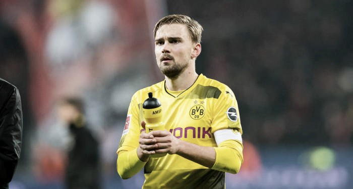 Após empate do Dortmund, Marcel Schmelzer afirma: "Não é fácil jogar em Leverkusen"