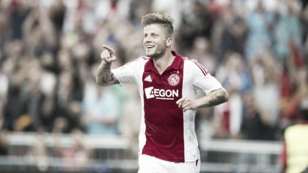 Pela estreia da Eredivisie, Ajax aplica goleada no Vitesse
