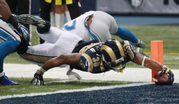 St. Louis Rams RB Todd Gurley Wins VAVEL NFL Rookie Of The Week Honors