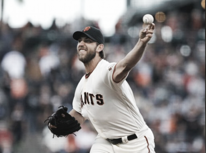 Madison Bumgarner outduels David Price as San Francisco Giants beat Boston Red Sox, 2-1