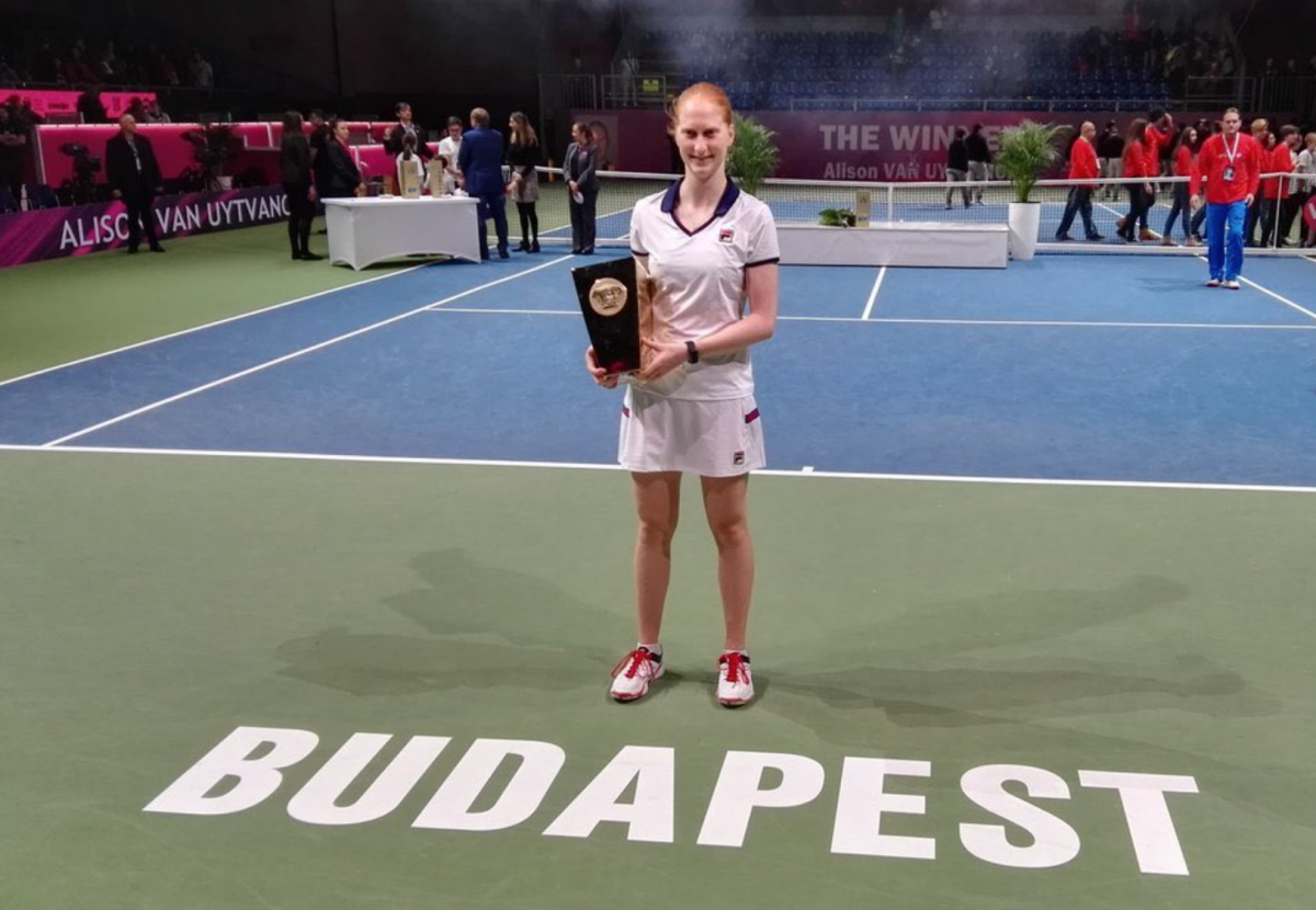 WTA Budapest: Alison Van Uytvanck upsets Dominika Cibulkova to claim title