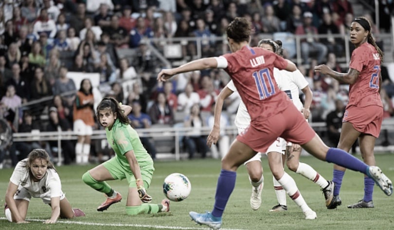 Carli Lloyd and USWNT down Portugal 3-0