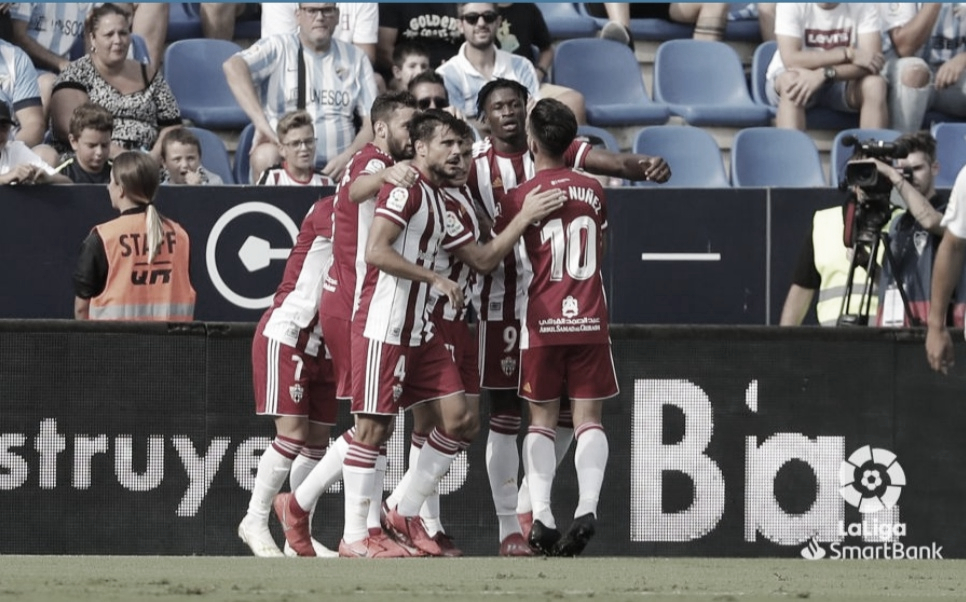 Previa Sporting de Gijón vs. UD Almería: Choque de trenes en el Molinón Previa Sporting de Gijón vs. UD Almería: Choque de trenes en el Molinón