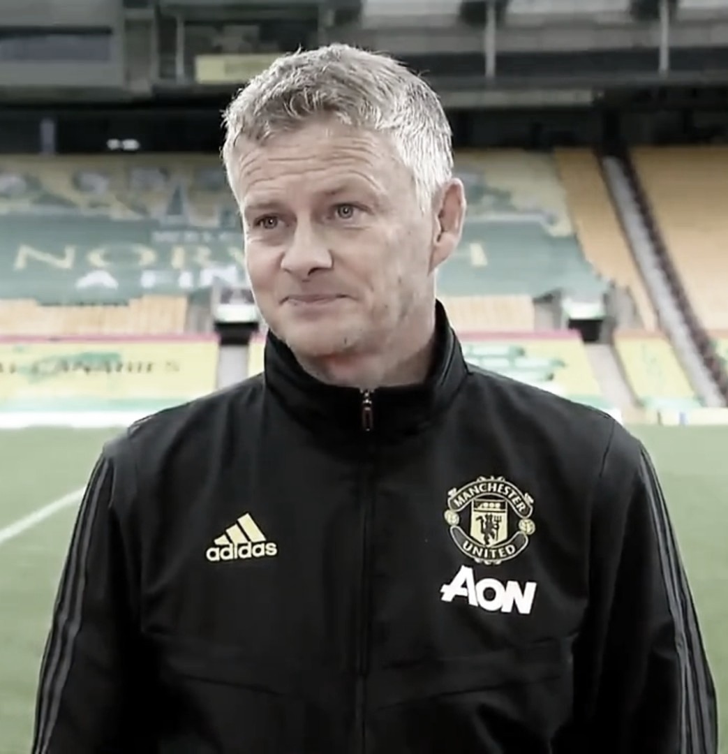 Solskjaer celebra classificação do United em meio à maratona de jogos: "Estou encantado" Solskjaer celebra classificação do United em meio à maratona de jogos: "Estou encantado"