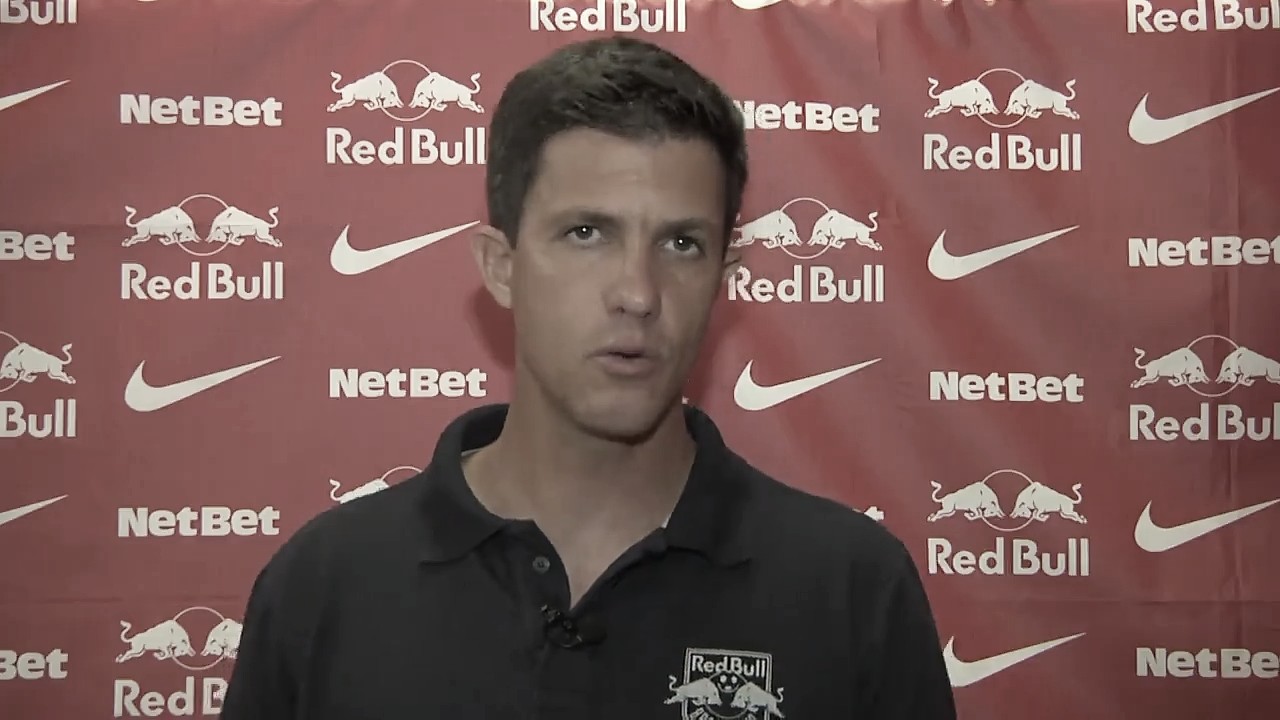 Barbieri enaltece empate do Bragantino no Morumbi: "Fomos muito feliz na proposta" Barbieri enaltece empate do Bragantino no Morumbi: "Fomos muito feliz na proposta"