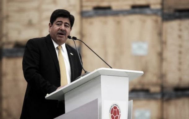 Luis Bedoya: "Si alguna circunstancia me llevara a salir, no lo dudaría ni un momento" Luis Bedoya: "Si alguna circunstancia me llevara a salir, no lo dudaría ni un momento"