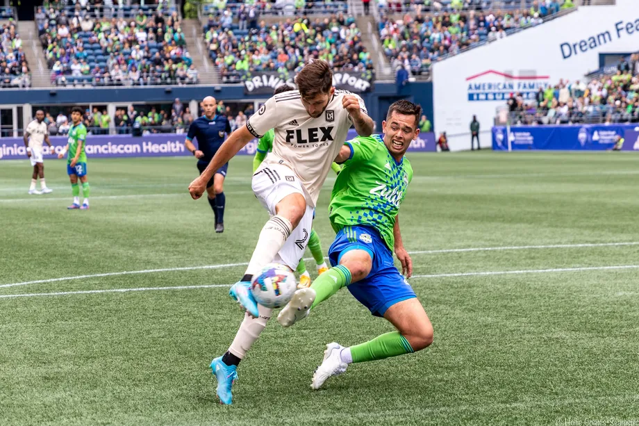 Seattle Sounders 1-1 LAFC: Honors even in Western Conference showdown