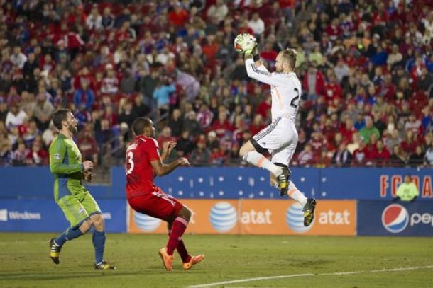 Seattle Sounders FC - FC Dallas Live Score of 2014 MLS Cup Playoffs