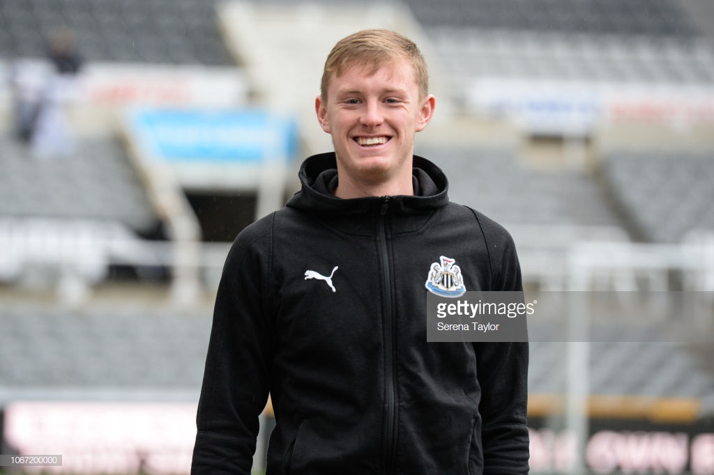 Newcastle United under-23s star Sean Longstaff handed new deal  