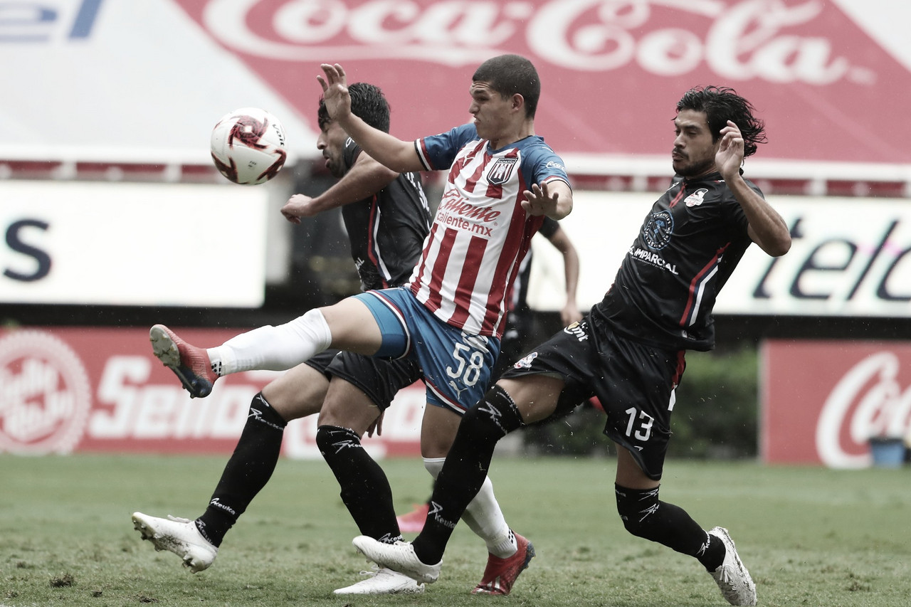 Sebastián
Martínez: “Desde fuerzas básicas esa rivalidad ante América es matar o morir” Sebastián
Martínez: “Desde fuerzas básicas esa rivalidad ante América es matar o morir”