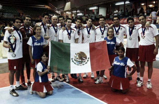 Voleibol mexicano se prepara para Río 2016