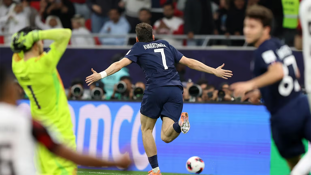 PSG vence o Flamengo nos pênaltis e é campeão da Copa Intercontinental PSG vence o Flamengo nos pênaltis e é campeão da Copa Intercontinental