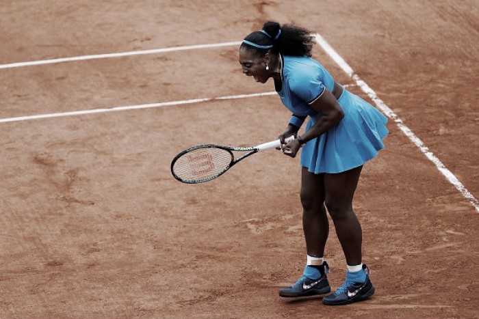 Com direito a chuva e tie-break, Serena vence Mladenovic e avança em Roland Garros