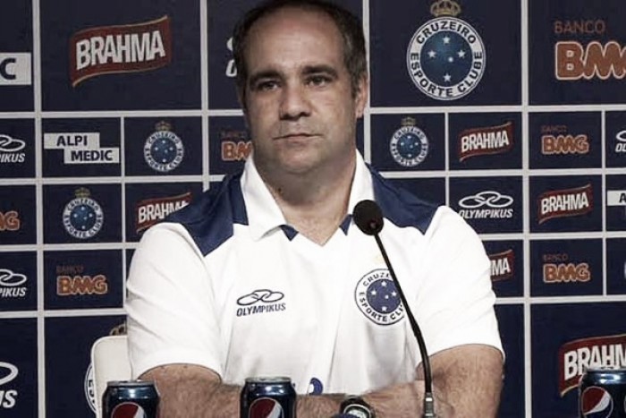 Médico do Cruzeiro detalha situações de Willian, Dedé e Judivan e avalia pré-temporada